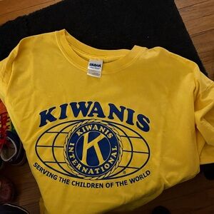 Gildan Men's Yellow Tee with Blue Kiwanis Logo